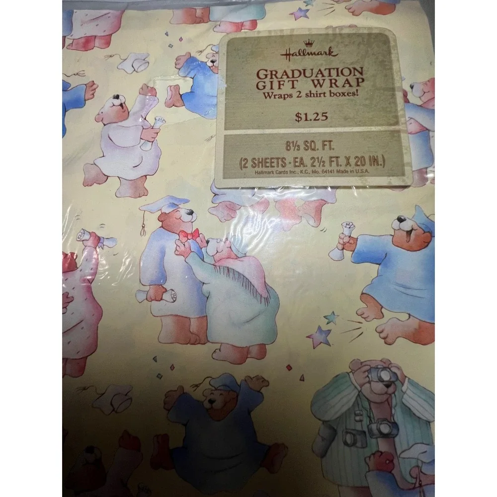 VTG Hallmark Graduation Gift Wrap Bears 85 Sq Ft 2 Sheets 20x20 Inch New‎